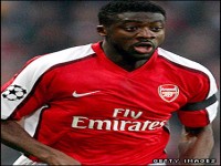 Toure completes Man City switch