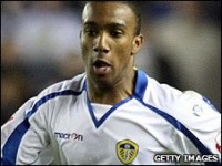 Aston Villa agree fee for Delph