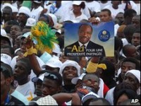 Gabonese vote to elect new leader 