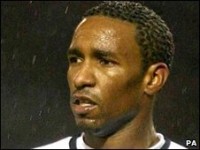 Football helps grieving Defoe'