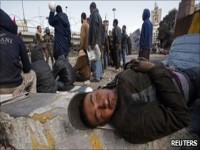 Egypt protesters unmoved by talks