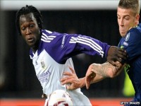 Chelsea bid for teenage Anderlecht striker Romelu Lukaku
